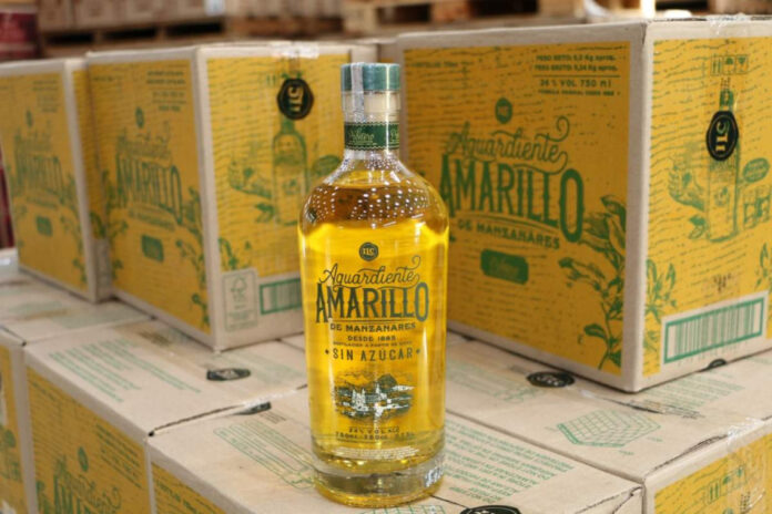 Aguardiente Amarillo un legendario espiritu colombiano se enfrenta a Goliat