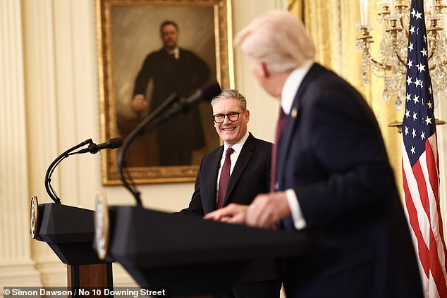 El primer ministro Keir Starmer se encuentra con Donald Trump el jueves en la Casa Blanca