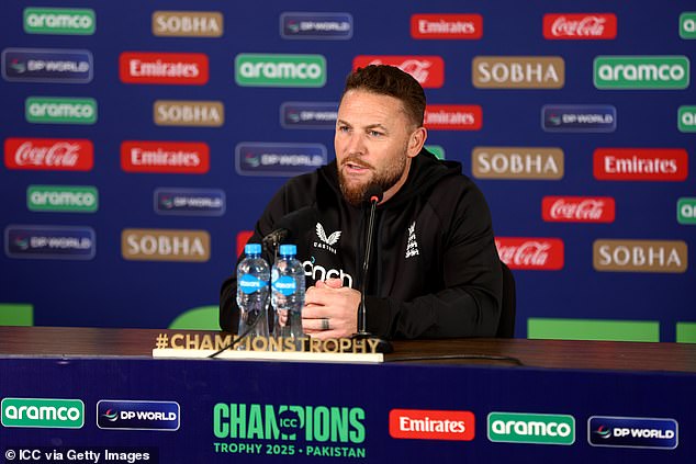 Brendon McCullum reveló que Inglaterra podría usar tres capitanes diferentes avanzando en los formatos después de una lamentable resultados de resultados