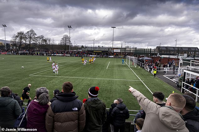 Clydebank retiene las esperanzas de jugar en el SPFL un día si pueden seguir progresando