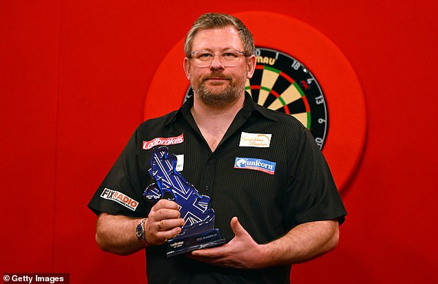 James Wade admitió que Littler 