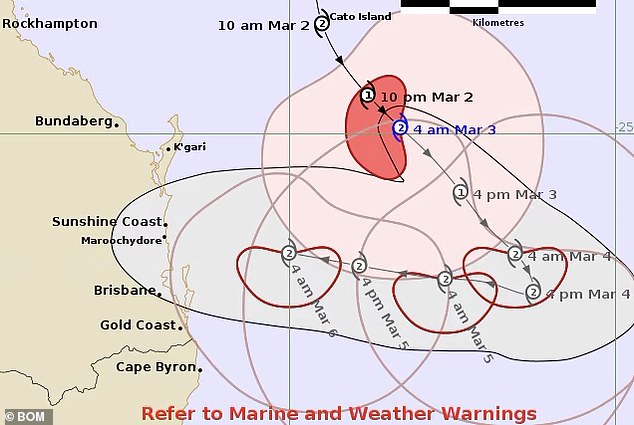 Se espera que el ciclón se cruce desde Bundaberg en Queensland hasta el norte de Nueva Gales del Sur el jueves como un sistema de categoría dos, que trae hasta 600 mm de lluvia