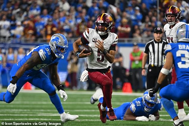 Ningún quarterback estuvo cerca de ser tan efectivo con sus piernas como Daniels en la temporada 2024