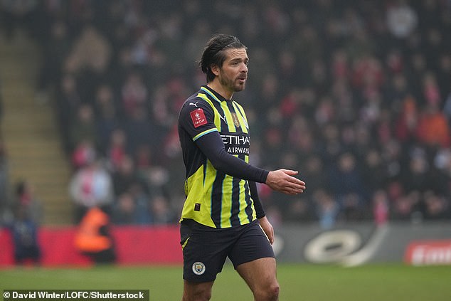 Grealish en la foto en Action for City el sábado durante una victoria por 2-1 en Leyton Orient en la Copa FA