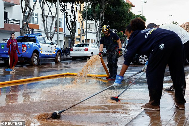 Las autoridades han dicho que las condiciones mejoran antes del miércoles sin más advertencias climáticas