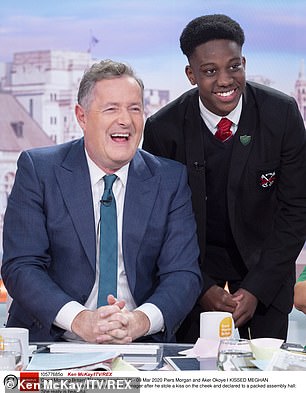 Piers Morgan y Aker Okoye en 'Buenos días Gran Bretaña'