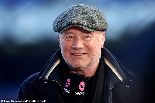 Compañero experto deportivo aliado McCoist no estuvo de acuerdo y dijo que Lescott necesitaba 