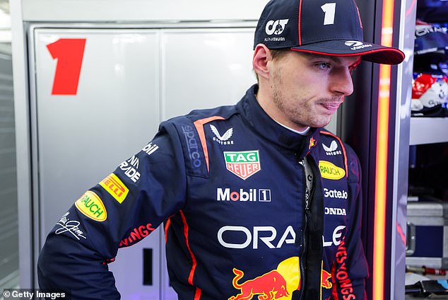 Verstappen ve a McLaren como los principales competidores de Red Bull esta temporada, con Red Bull luchando por impresionar en las pruebas bahrianas durante la temporada baja