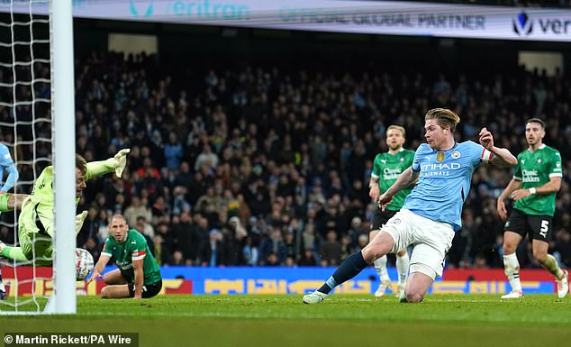 Los números de Fernandes rivalizan con los grandes creadores de juegos de la Premier League, incluido Kevin de Bruyne