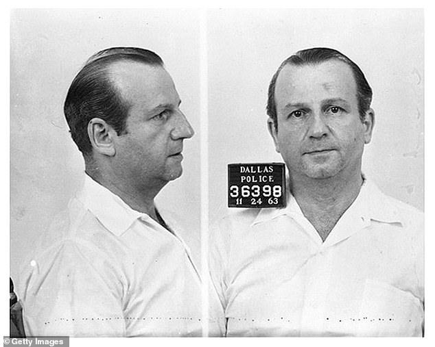 Jack Ruby's Mugshot. Se dice que Kilgallen conectó a Ruby, Oswald y el Kingpin Marcello