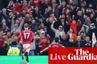 Manchester United v Arsenal: Premier League - Live