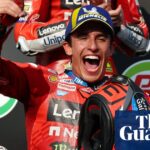 Marc Márquez gana la apertura de la temporada de MotoGP después de la pelea de Tailandia con hermano