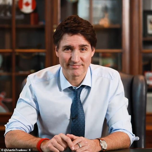 Justin Trudeau lleva los dientes en el extrano video de