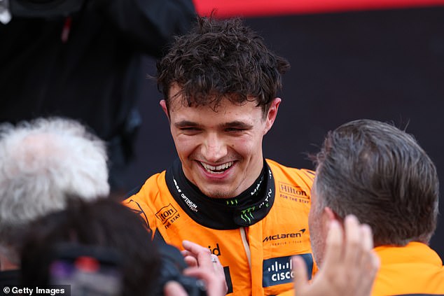 Lando Norris gana el Gran Premio de Australia mientras la