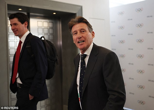 Lord Coe pierde la raza para convertirse en rey de