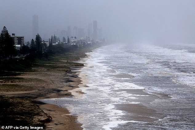 Mucha erosión se ha lavado a lo largo de la costa del norte de NSW y el sureste de Queensland a raíz del ex ciclón tropical Alfred