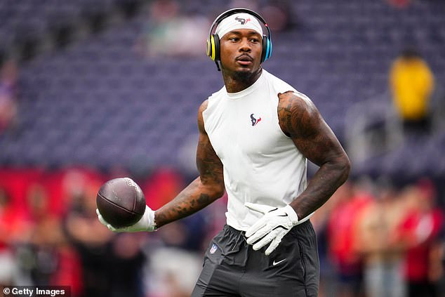 Stefon Diggs viaja para conocer a los Patriotas de Nueva