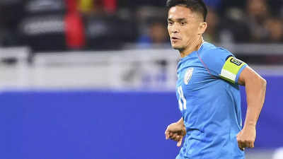 Sunil Chhetri sale de la jubilacion a los 40